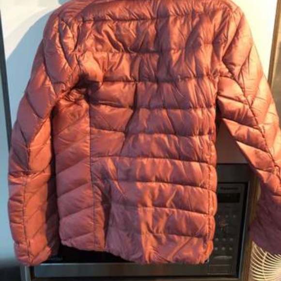 Uniqlo puffer jacket women’s small - Picture 2 of 4